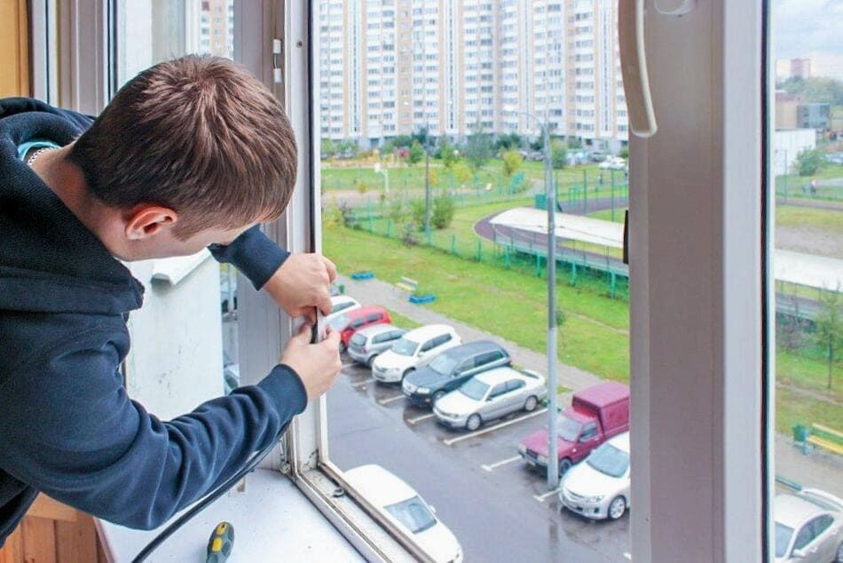 Обслуживание пластиковых окон